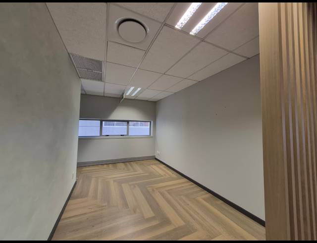 474M² OFFICE TO LET IN ROSEBANK